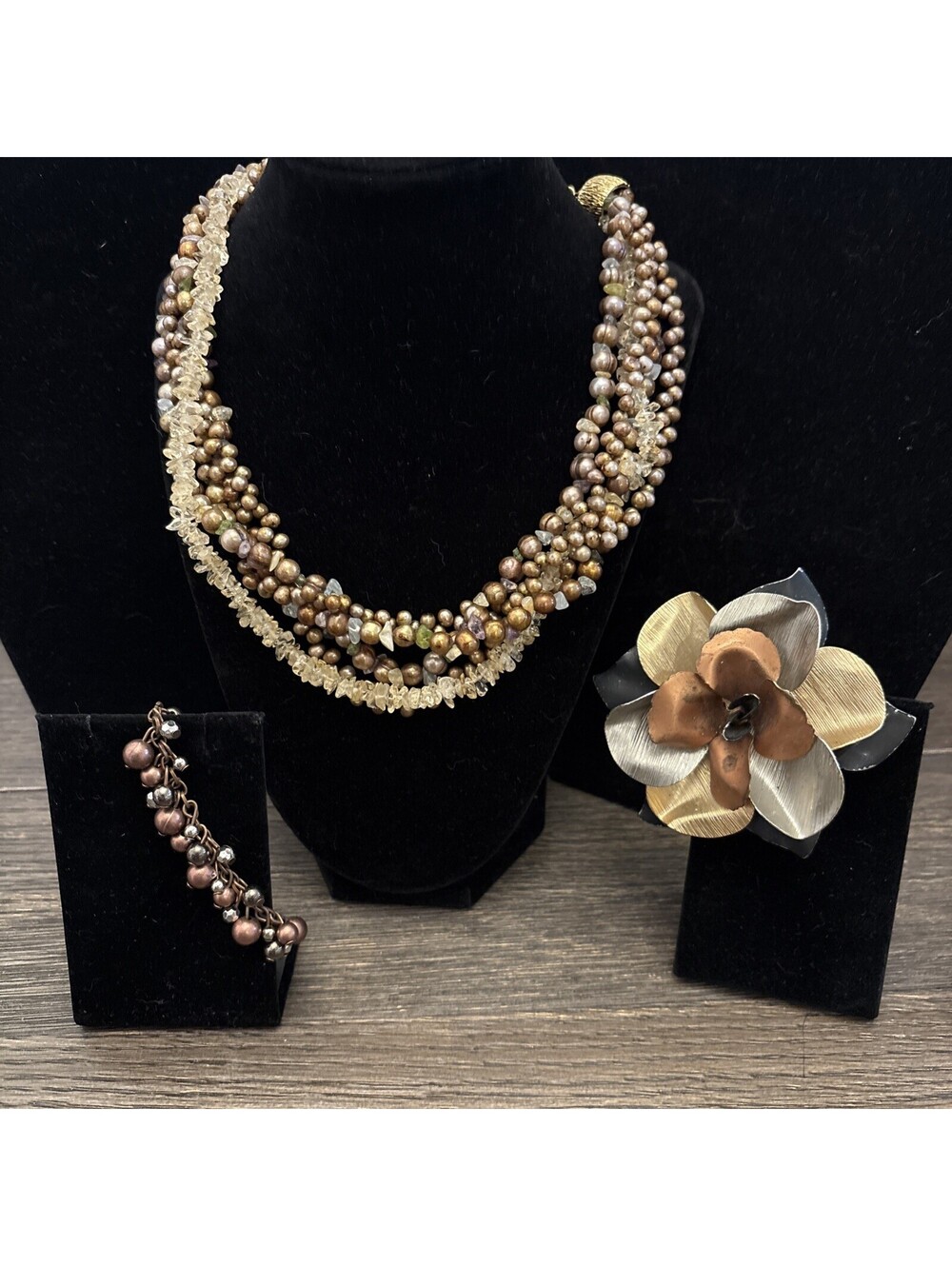 Beautiful 16” Necklace By Tanner 5 Strands  Chipped Beads A Vintage Rose Brooch
